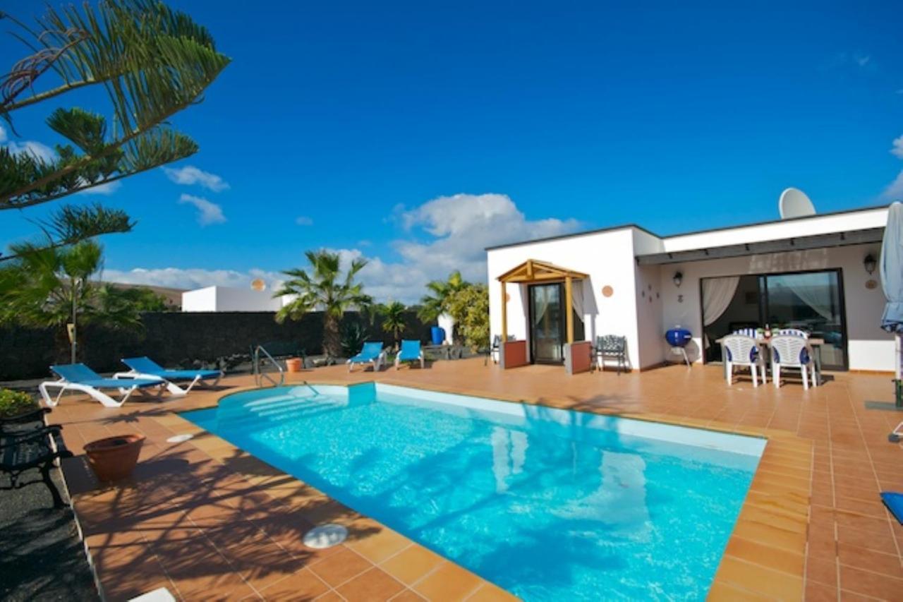 Villa Nepal Playa Blanca  Exterior photo